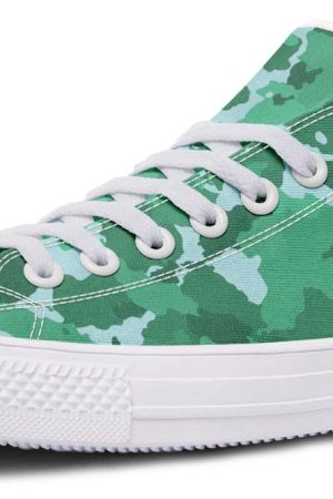 Green Camo Low-Top White Sneakers - Trendy Urban Footwear